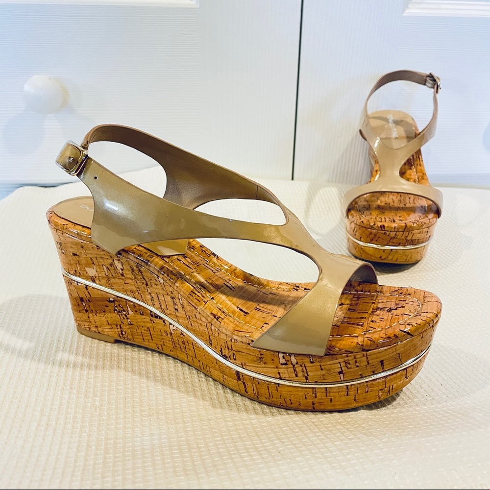 NWT Donald J. Pliner Dora Wedge Sandal